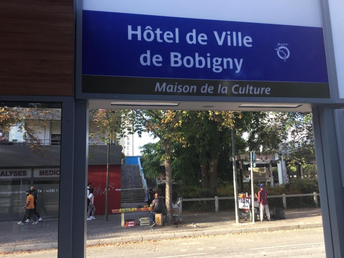 Just For Sleep-Daily Stay 20H To 10H Apres Votre Arrivee Dans Le Batiment D'Entree, Contact I'Hote Via Le Message Ici De Reservation Pour L'Enregistrement I'Entree Dans La Propriete Sans I'Approbation Est Interdite-Resevation D'Un Tiers Est Inaccepta Bobigny Esterno foto
