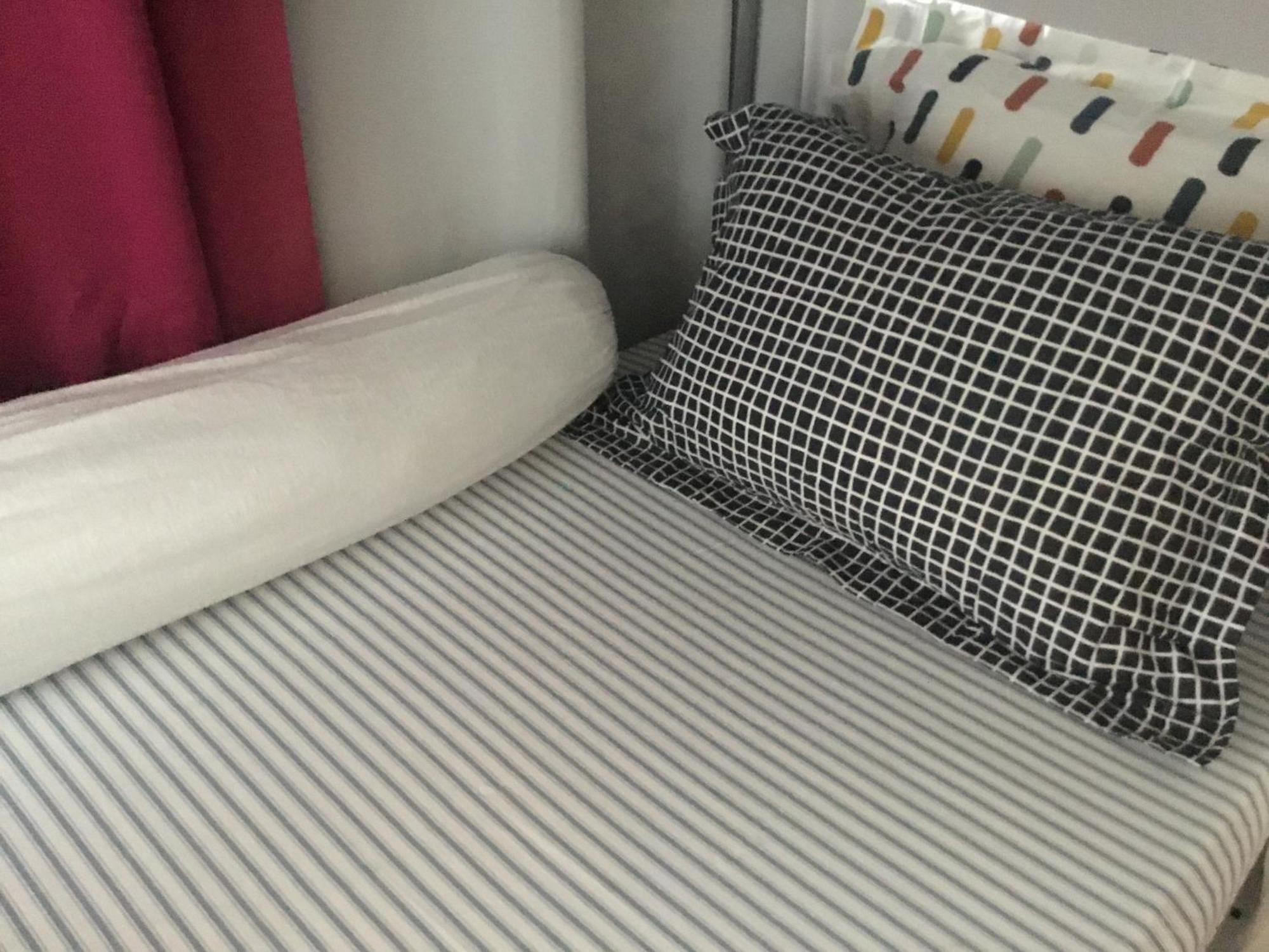 Just For Sleep-Daily Stay 20H To 10H Apres Votre Arrivee Dans Le Batiment D'Entree, Contact I'Hote Via Le Message Ici De Reservation Pour L'Enregistrement I'Entree Dans La Propriete Sans I'Approbation Est Interdite-Resevation D'Un Tiers Est Inaccepta Bobigny Esterno foto