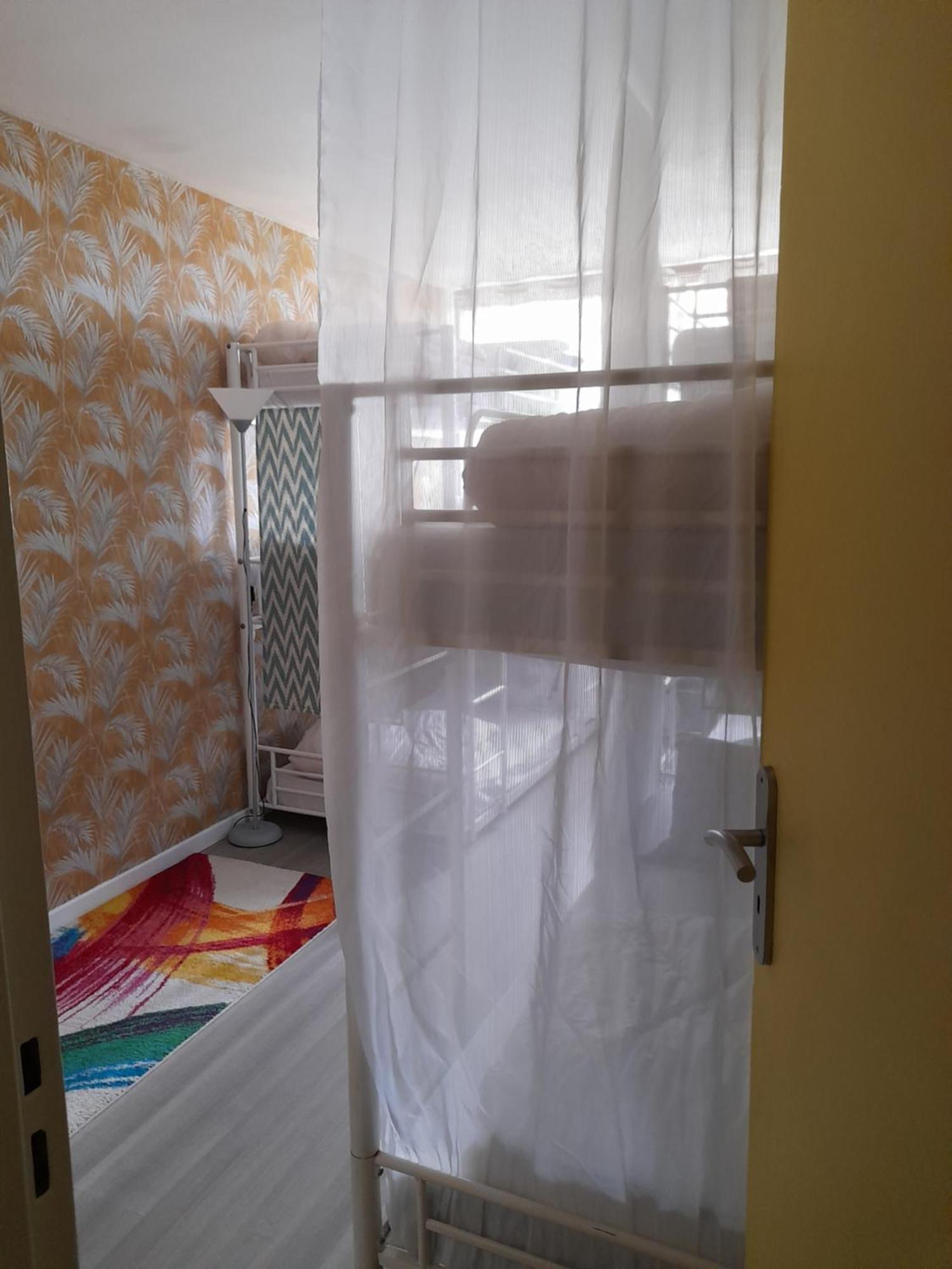 Just For Sleep-Daily Stay 20H To 10H Apres Votre Arrivee Dans Le Batiment D'Entree, Contact I'Hote Via Le Message Ici De Reservation Pour L'Enregistrement I'Entree Dans La Propriete Sans I'Approbation Est Interdite-Resevation D'Un Tiers Est Inaccepta Bobigny Esterno foto